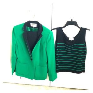 Business attire pant suit